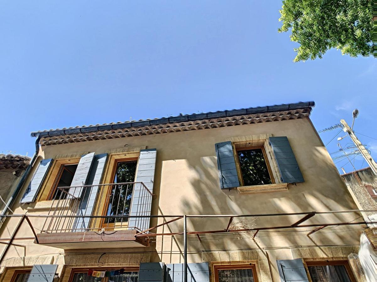 T2 Robion Luberon Apartment Bagian luar foto